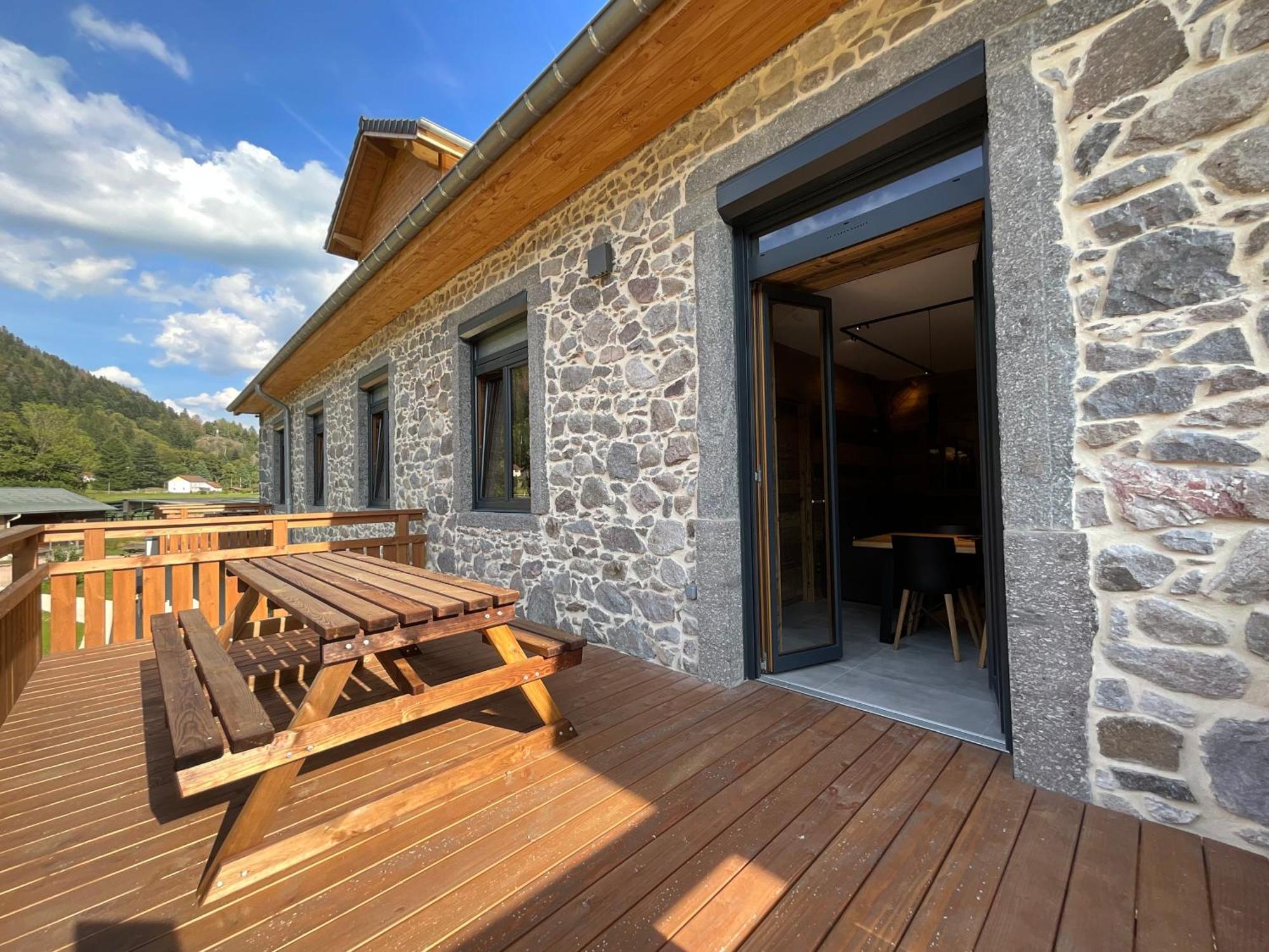 Gite Roche Des Ducs Avec Piscine Toute L'Annee, Spa, Sauna, Hammam Rochesson Luaran gambar